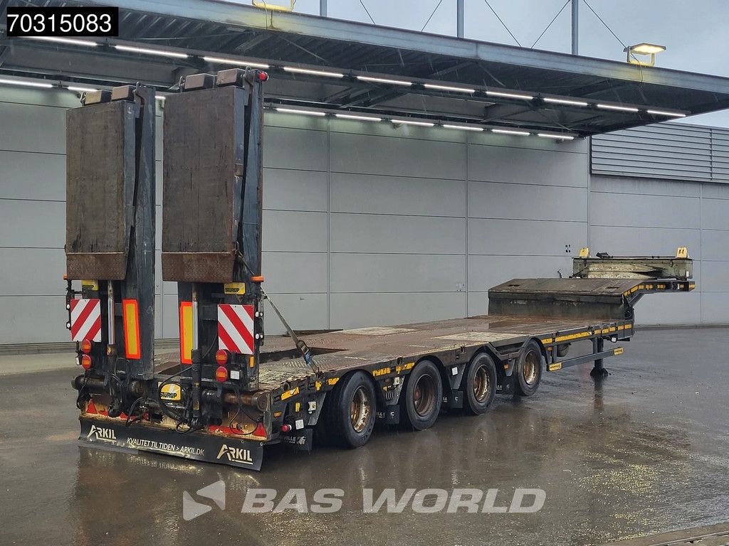 Faymonville F-S44-1ALN Extendable Ramps Steering Axle