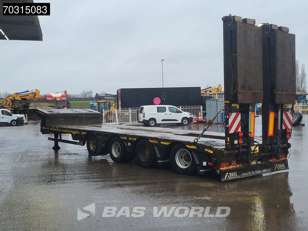 Faymonville F-S44-1ALN Extendable Ramps Steering Axle