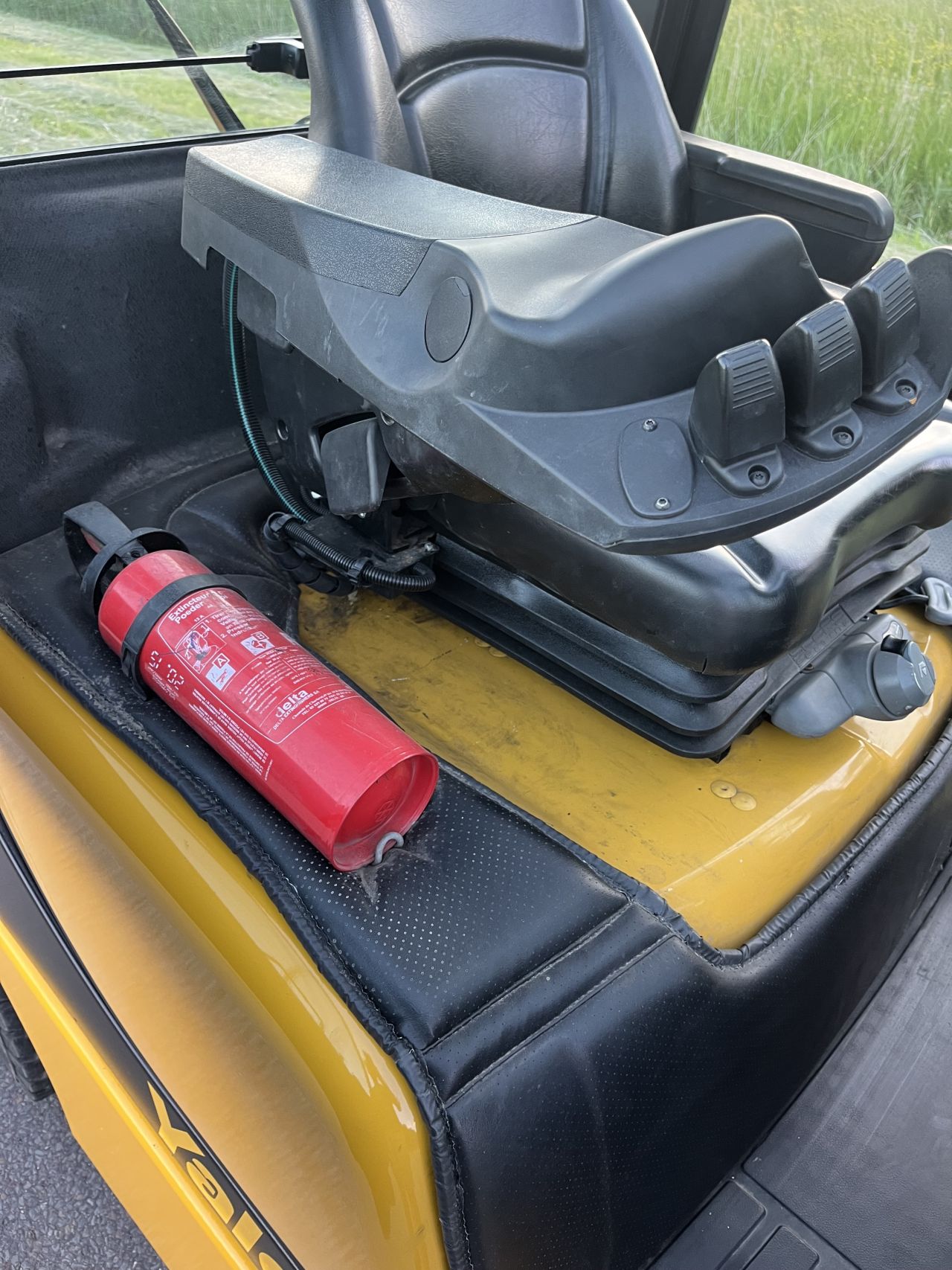Yale GDP25VX Diesel heftruck triplo sideshift 1447 uur!