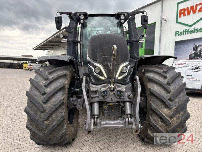 Valtra Q305