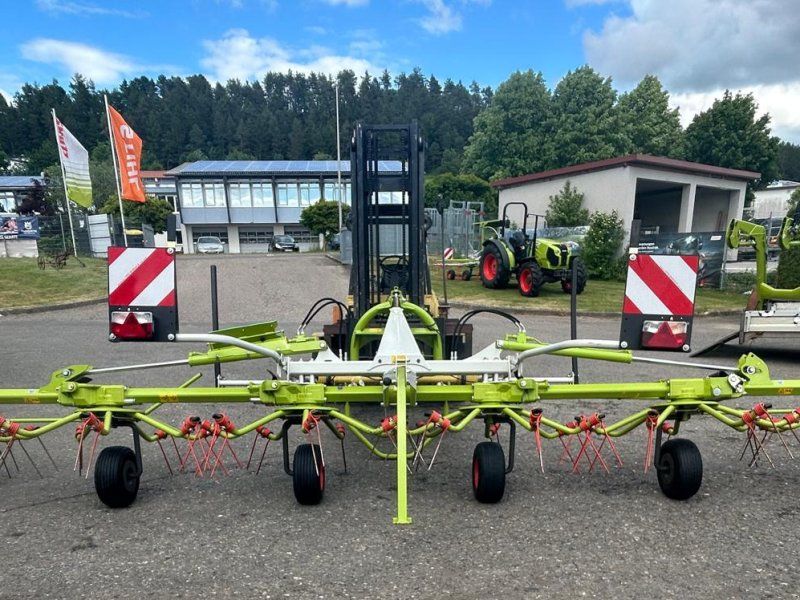 Claas Volto 800