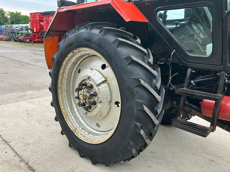 Belarus MTS 82