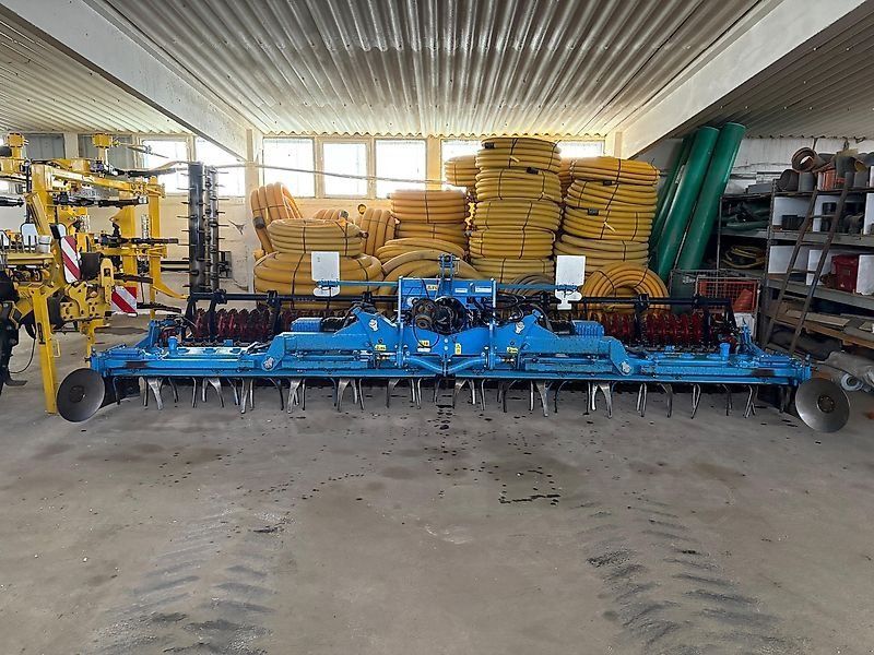 Lemken Zirkon 12/600 mit Güttler Walze