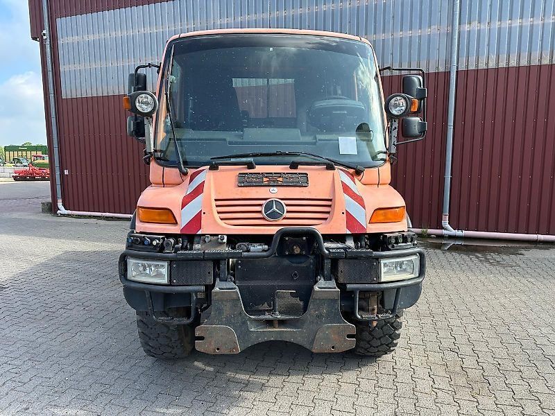Mercedes-Benz U400, Kipppritsche, elektr.hydr.Joysticksteuerung