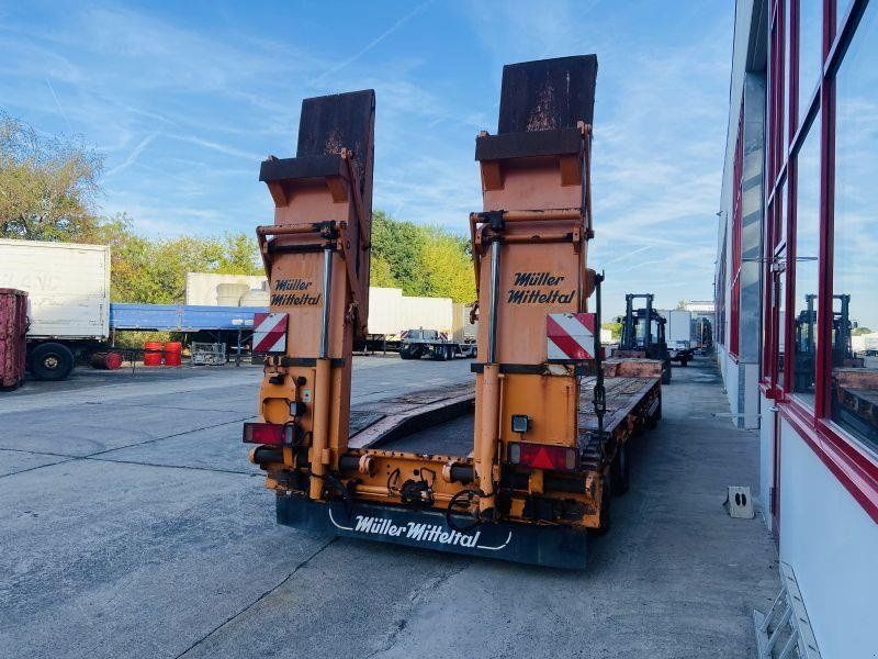 Müller Mitteltal T4 Kompakt 40,0 4 Achs Tieflader- Anhän