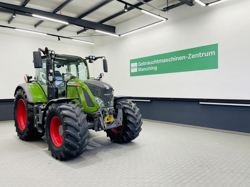 Fendt 724 VARIO S4 PROFI PLUS
