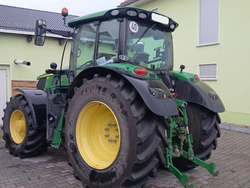 John Deere 6R 165