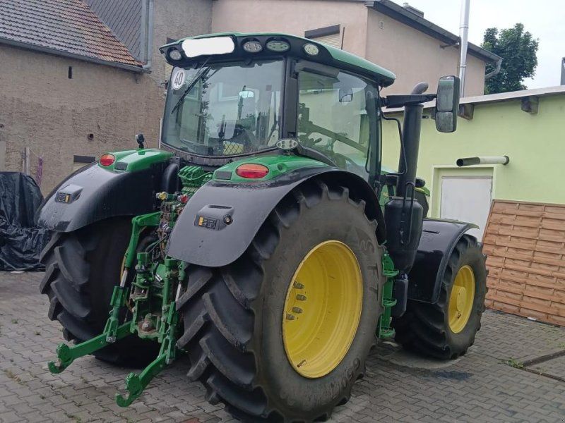 John Deere 6R 165
