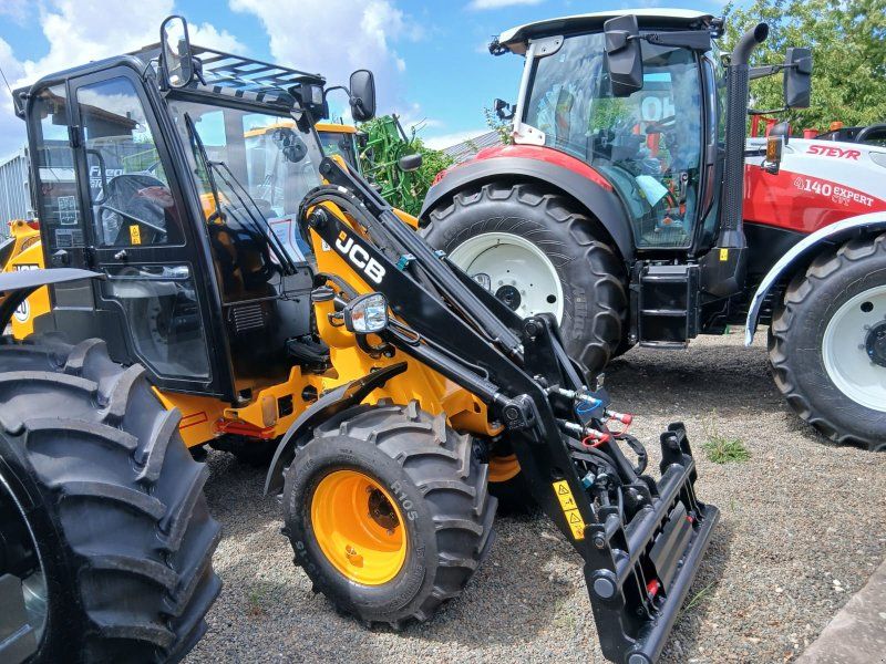 JCB 403 Agri Plus Kabine