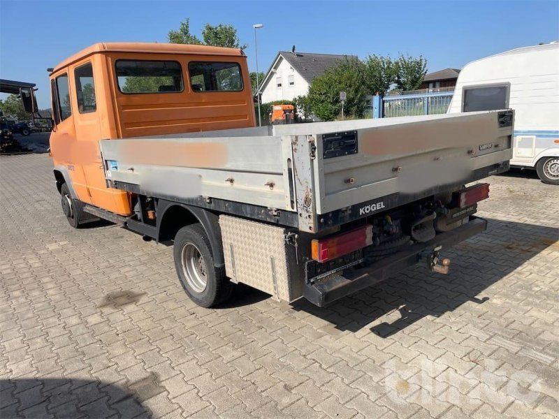 Mercedes-Benz 614 D