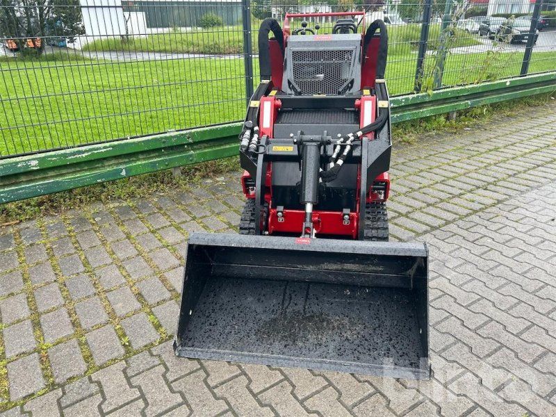 Toro Dingo TX1000