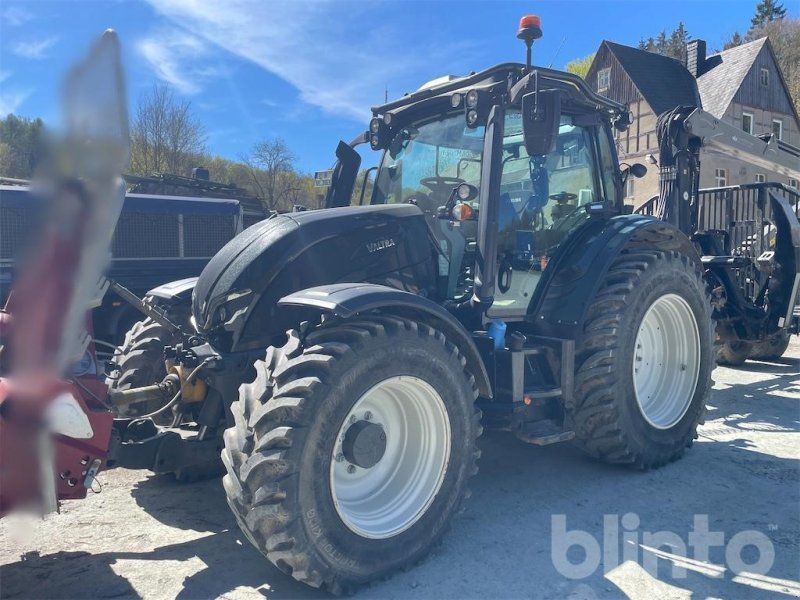 Valtra N175A