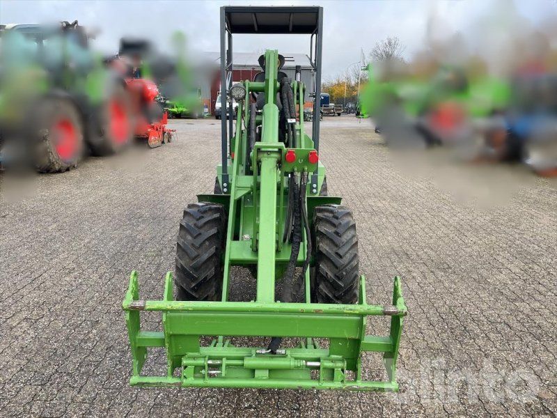 Striegel 305 YA