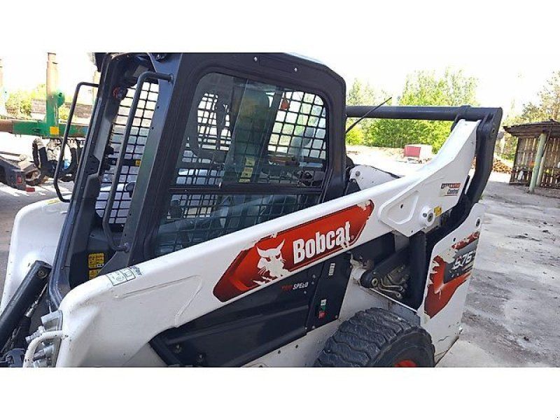 Bobcat S76