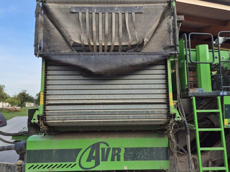 AVR Spirit 6200