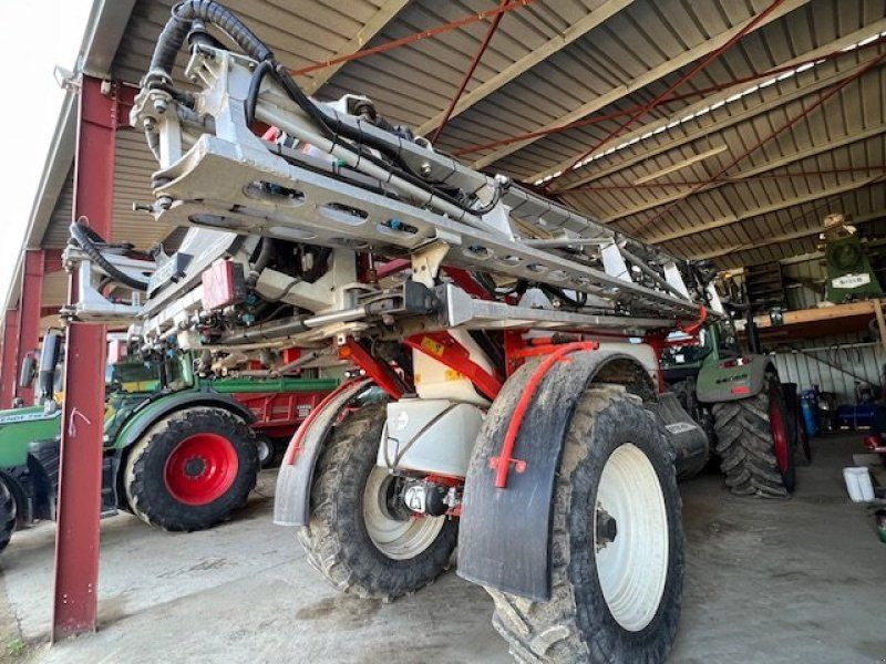 Kuhn Pulvérisateur traîné METRIS 4102