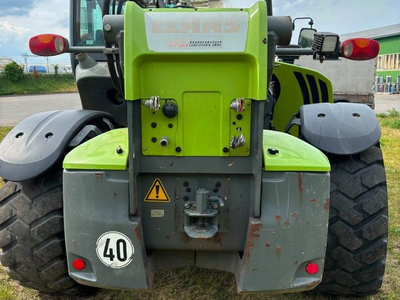 Claas Scorpion 9055