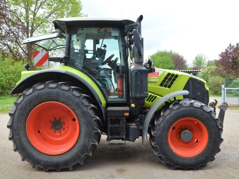 Claas ARION 550 CMATIC CEBIS
