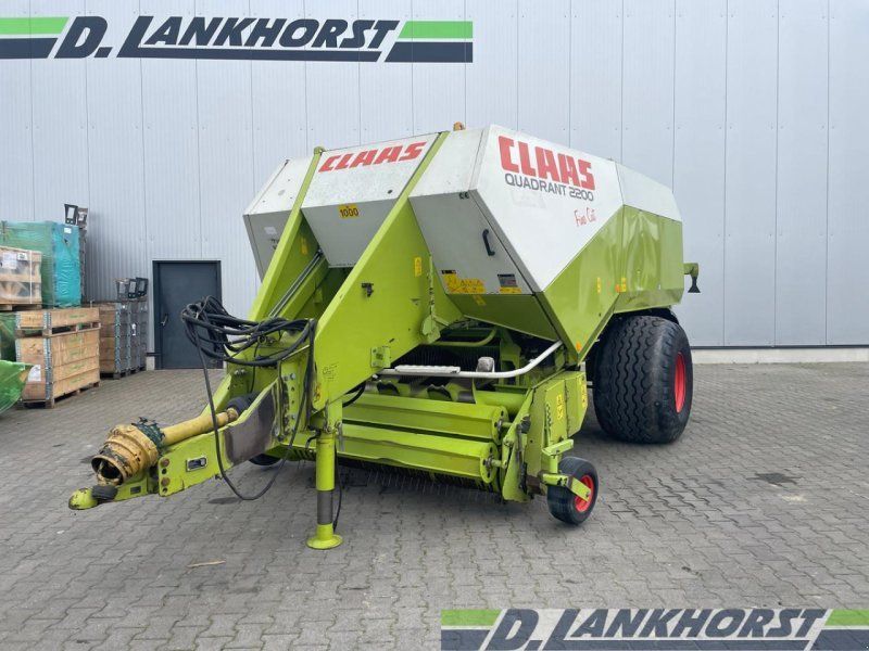 Claas Quadrant 2200 FC