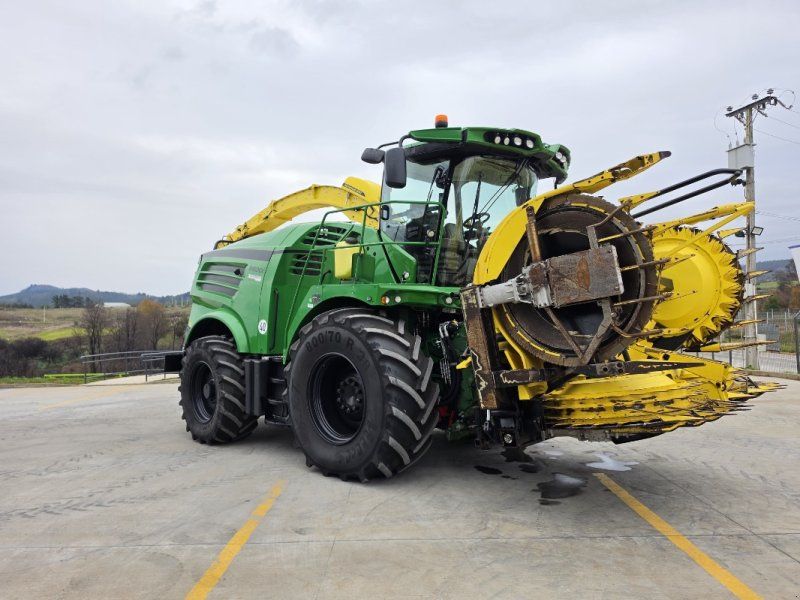John Deere 8400 mit Kemper 460 Plus
