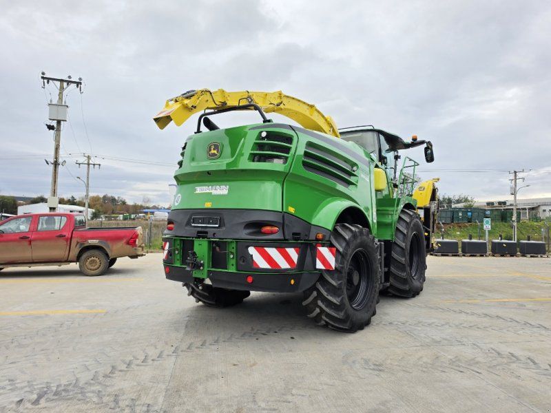 John Deere 8400 mit Kemper 460 Plus