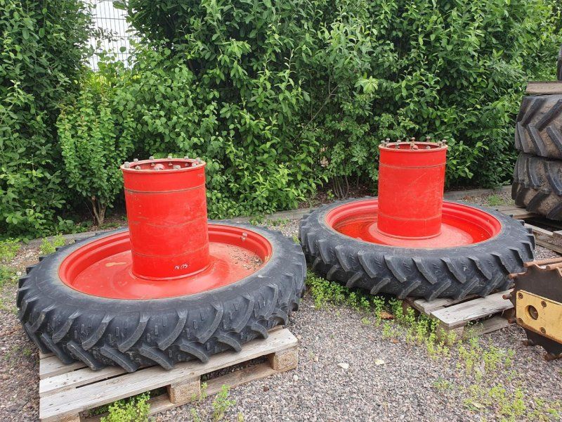 Kleber 270/95R48 x2