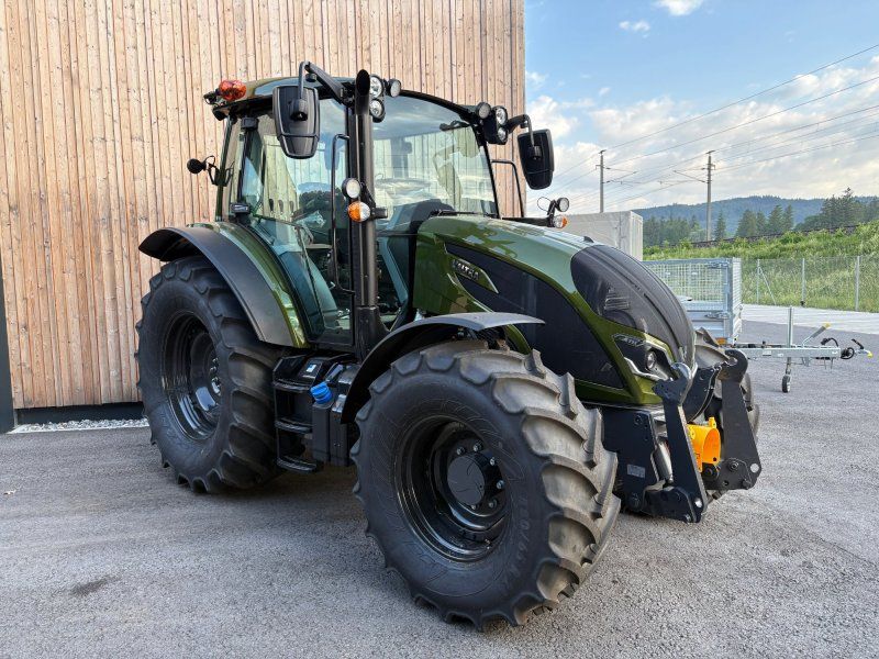 Valtra A115