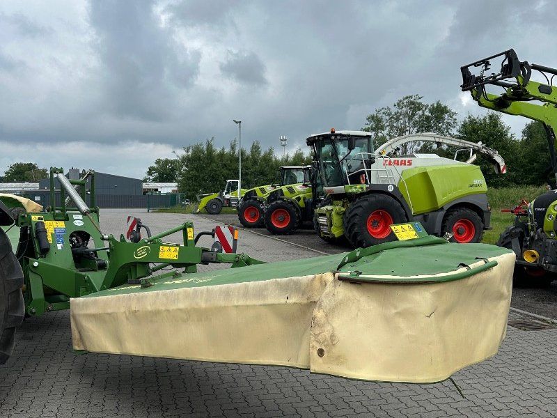 Krone EasyCut B 890