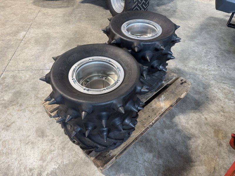 Aebi Kombibereifung 23x10.5012