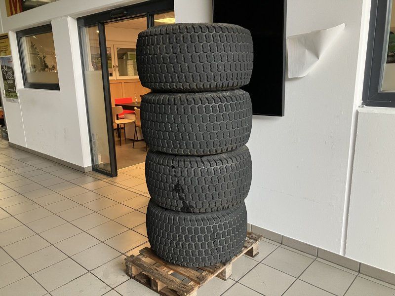 4x Kompletträder 400/50 ET-37 6L Rasenprofil