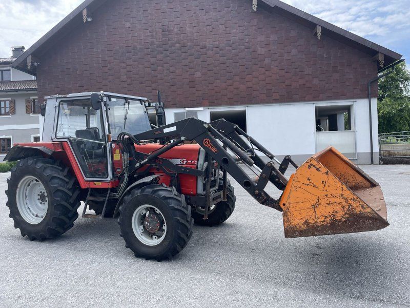 Massey Ferguson 377