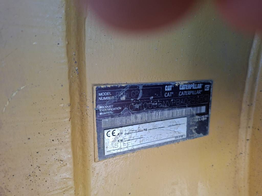 CAT D 6 N LGP