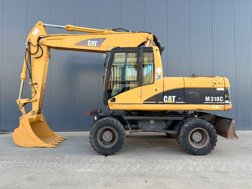 CAT M318C