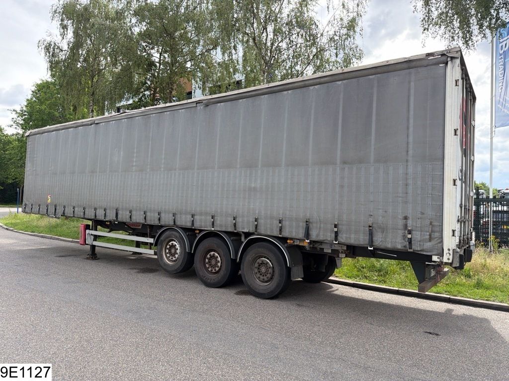 Fruehauf Tautliner