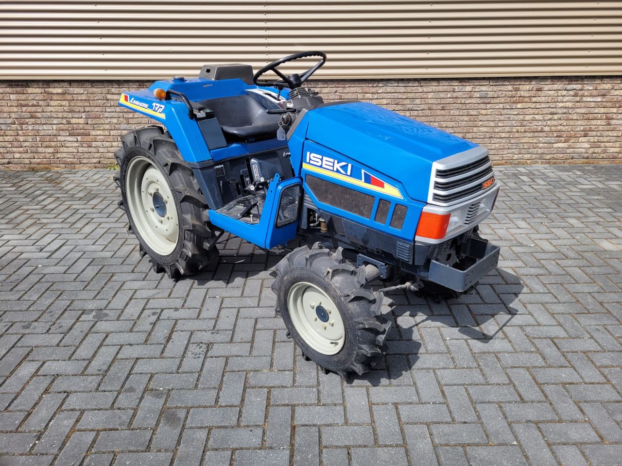 Iseki 177