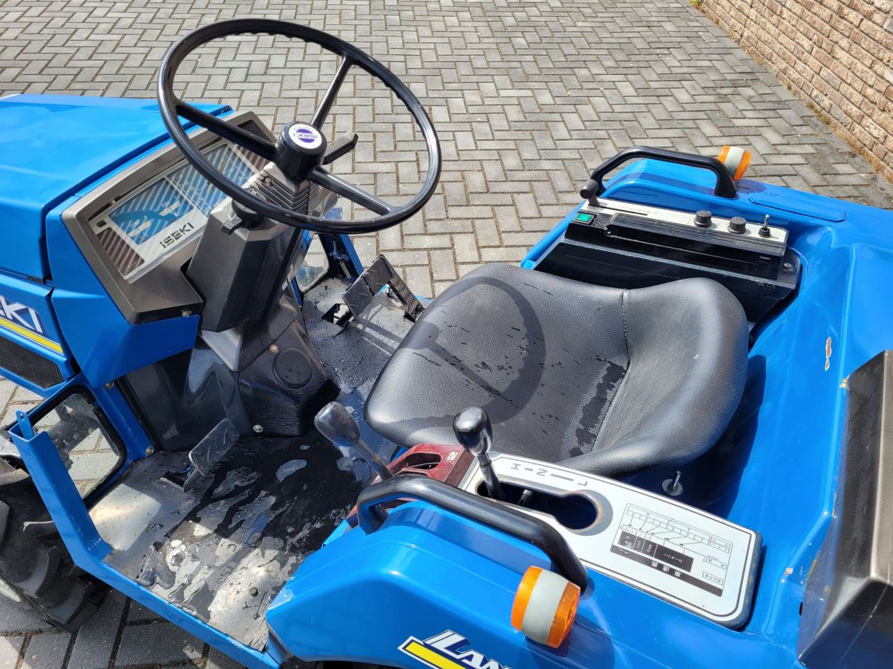 Iseki 177