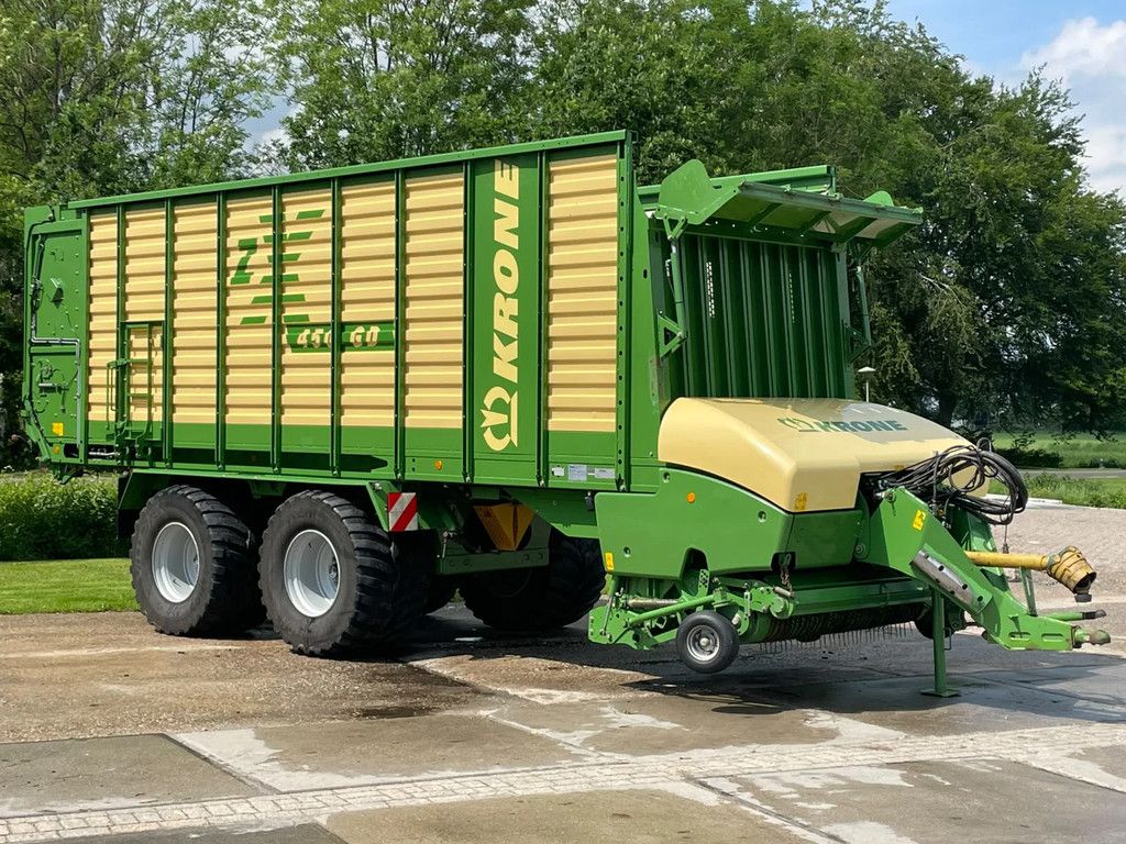 Krone Zx 450 GD opraapwagen nette staat !