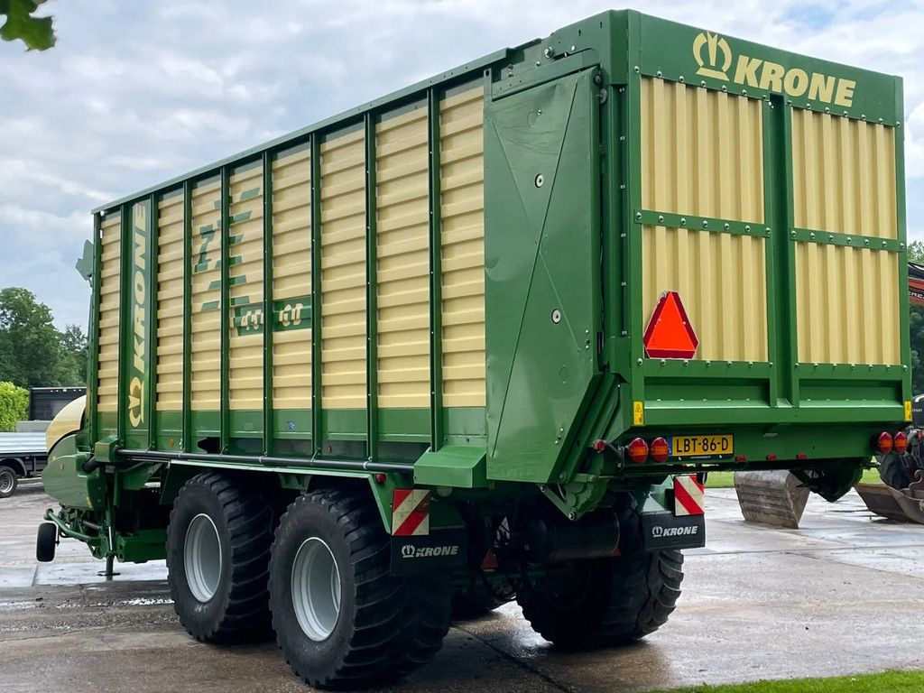 Krone Zx 450 GD opraapwagen nette staat !