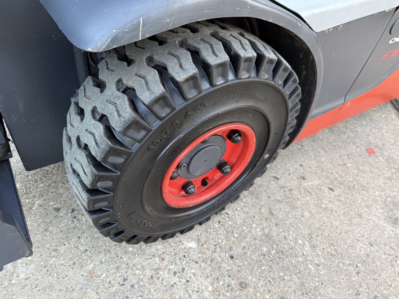 Linde E16 EVO triplex freelift Sideshift nieuwe banden