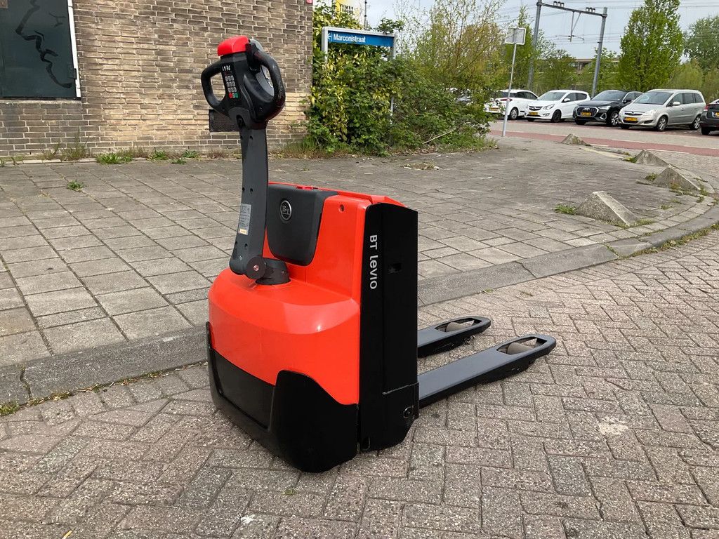 BT LWE140 1400KG PALLETWAGEN / HEFTRUCK
