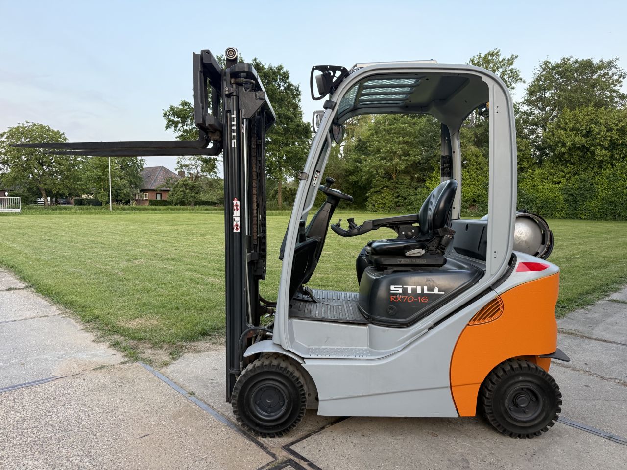 Still 1600KG LPG heftruck Freelift Sideshift