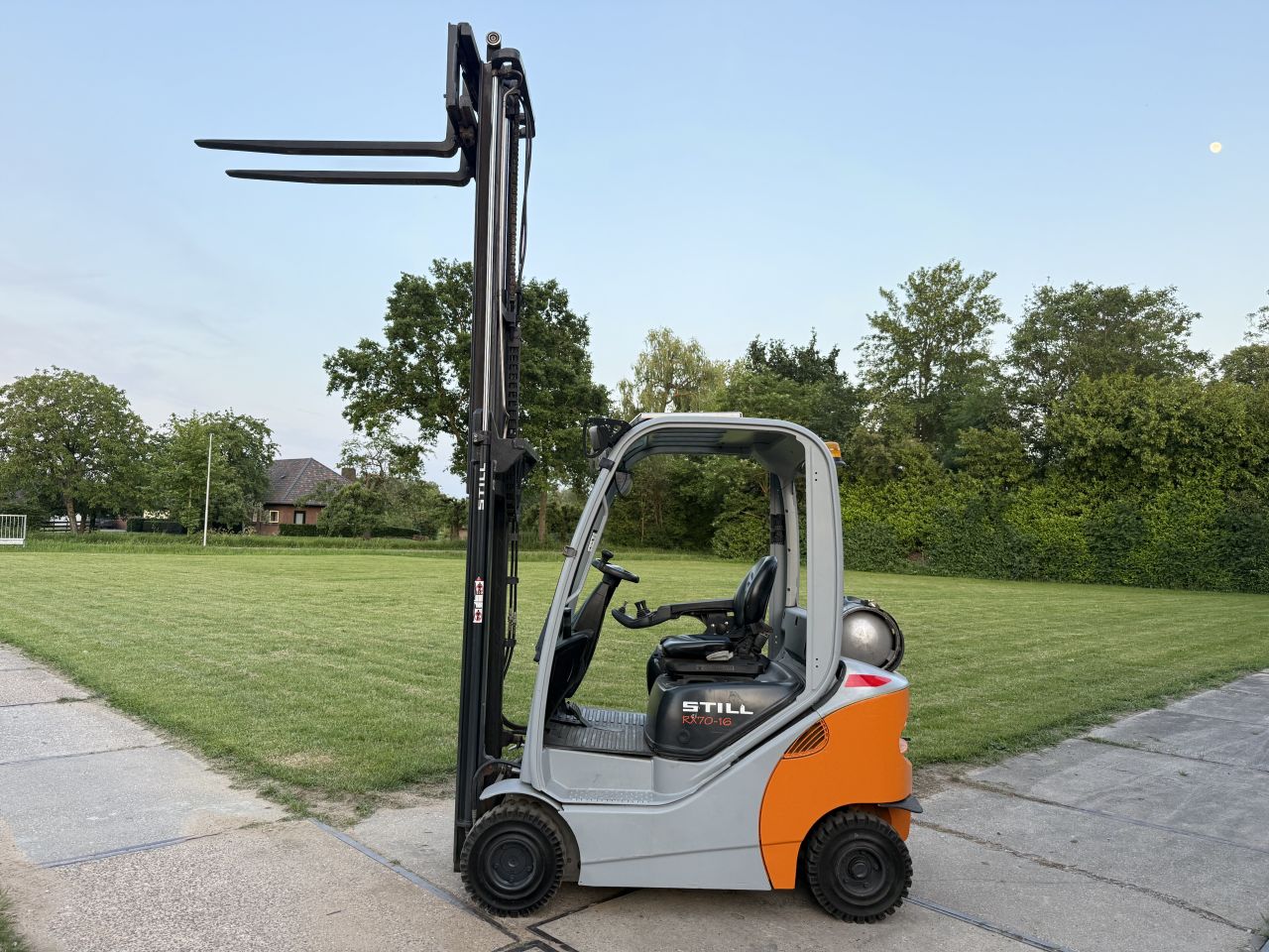 Still 1600KG LPG heftruck Freelift Sideshift