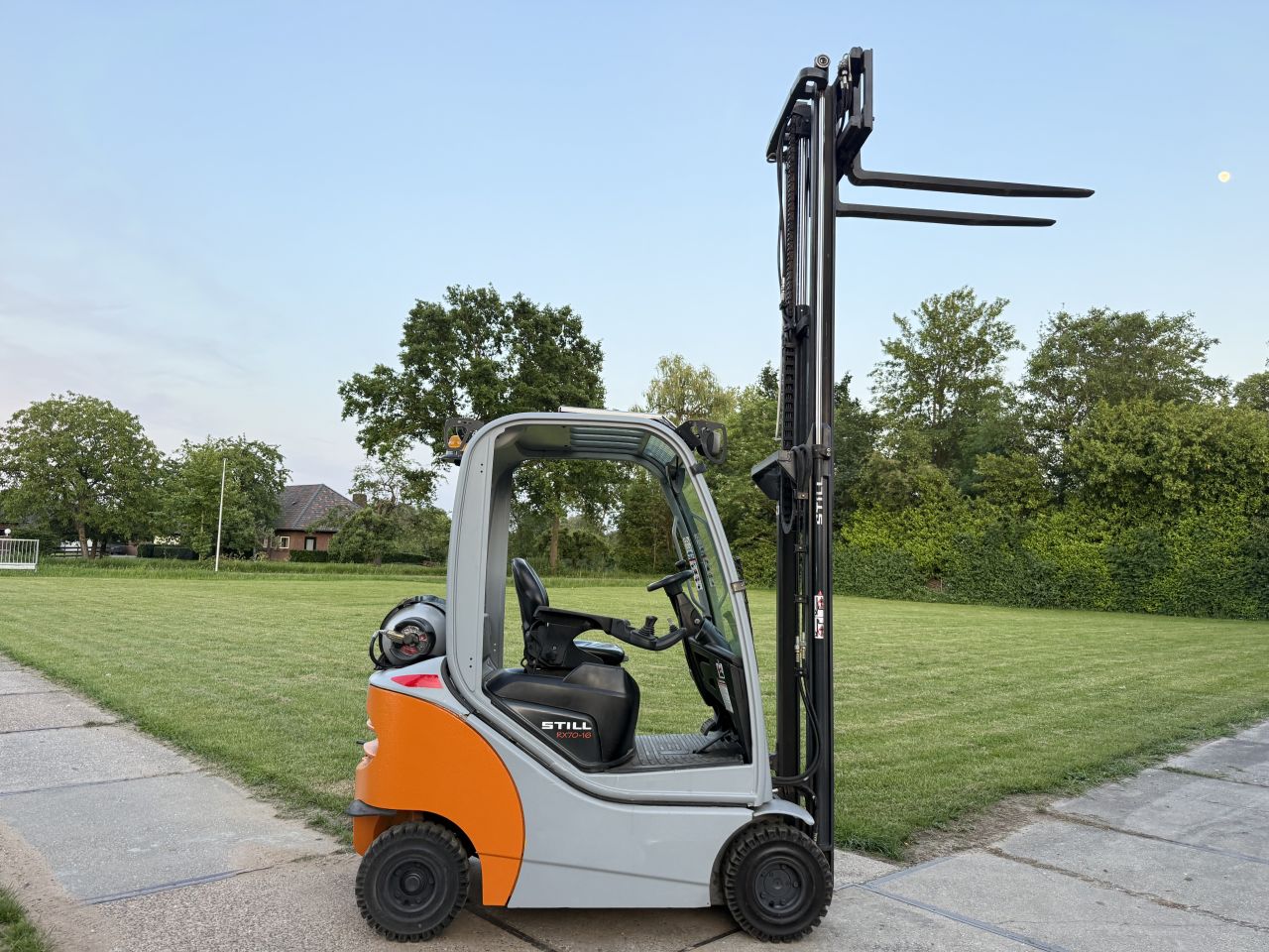 Still 1600KG LPG heftruck Freelift Sideshift