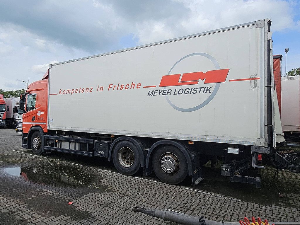 SCANIA G450 6x2*4