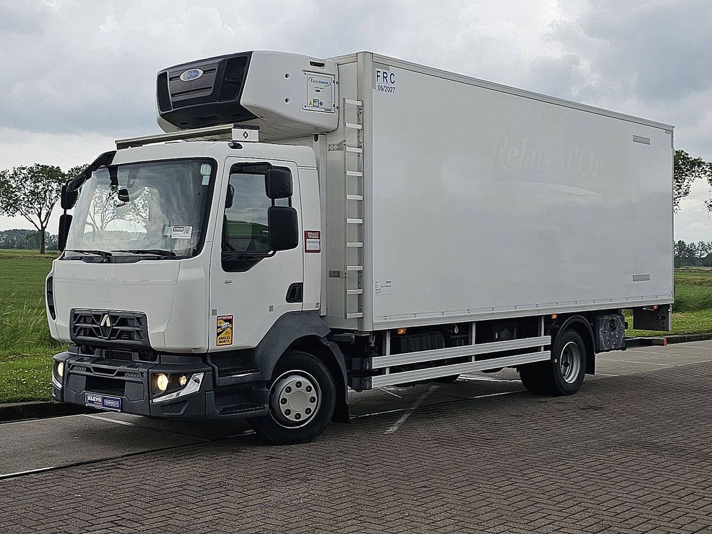 RENAULT D 220