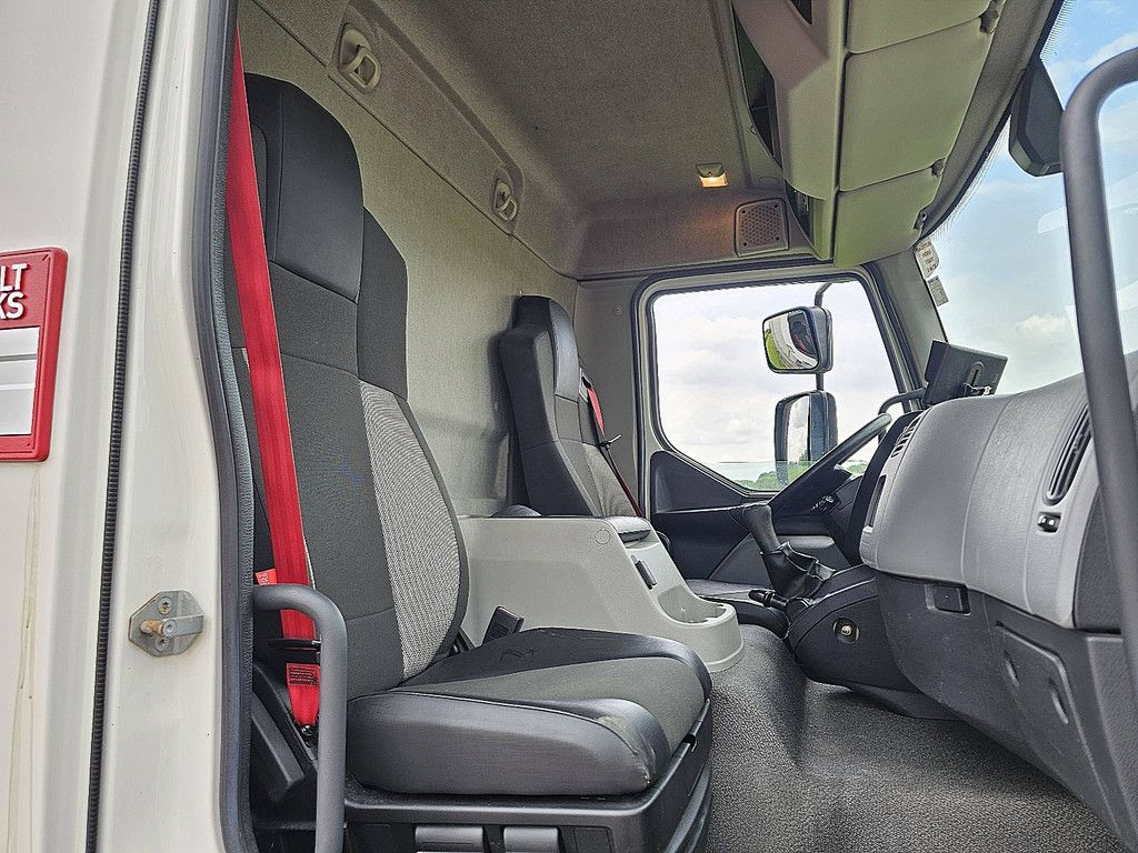 RENAULT D 220