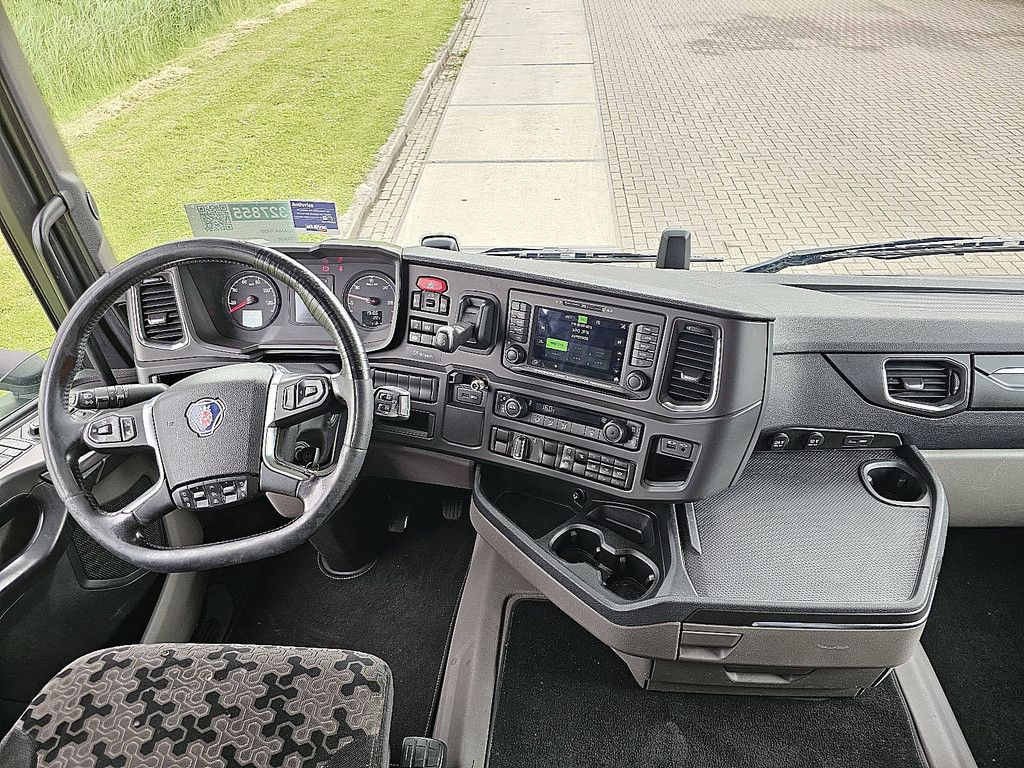 SCANIA R450