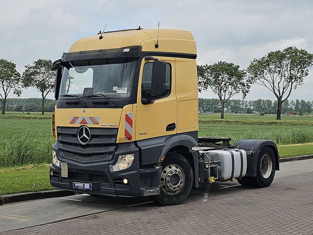 MERCEDES-BENZ ACTROS 1843