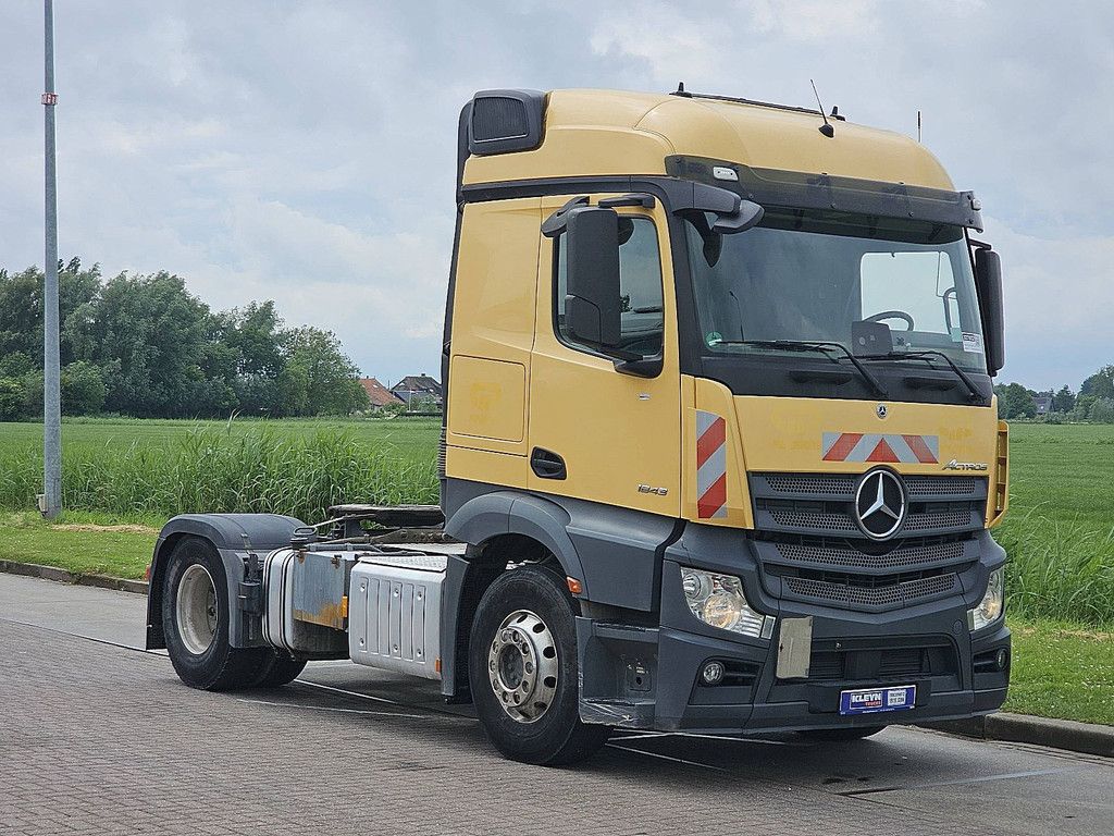 MERCEDES-BENZ ACTROS 1843