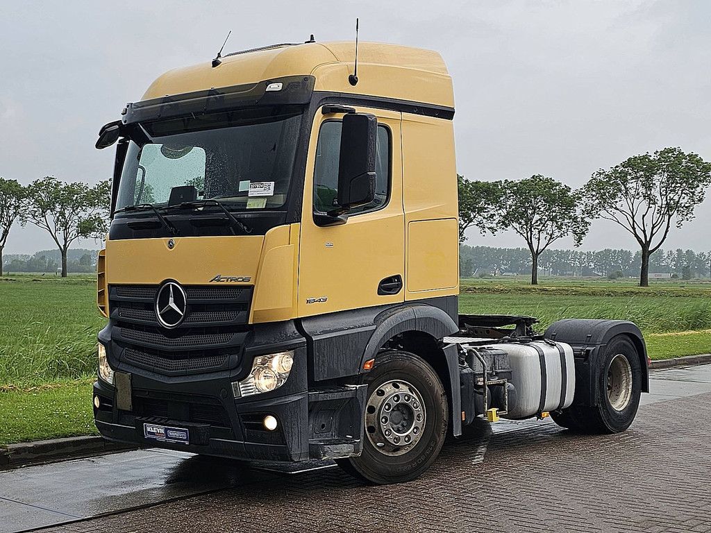 MERCEDES-BENZ ACTROS 1843